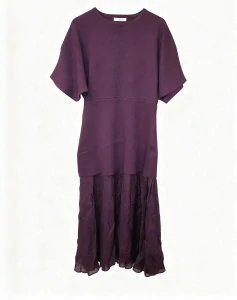 Svetrové šaty se sukní